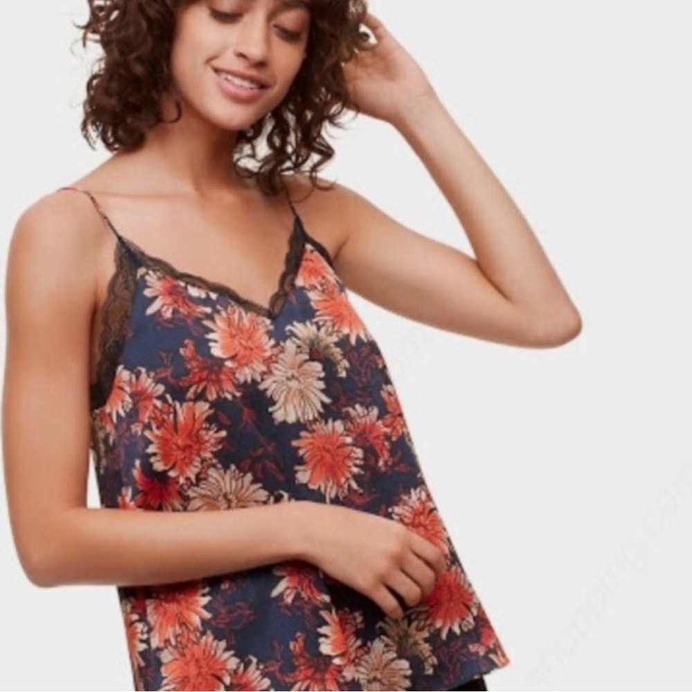 Little Moon (Aritzia) Women's Navy and Coral Floral Lace Top, Sz M